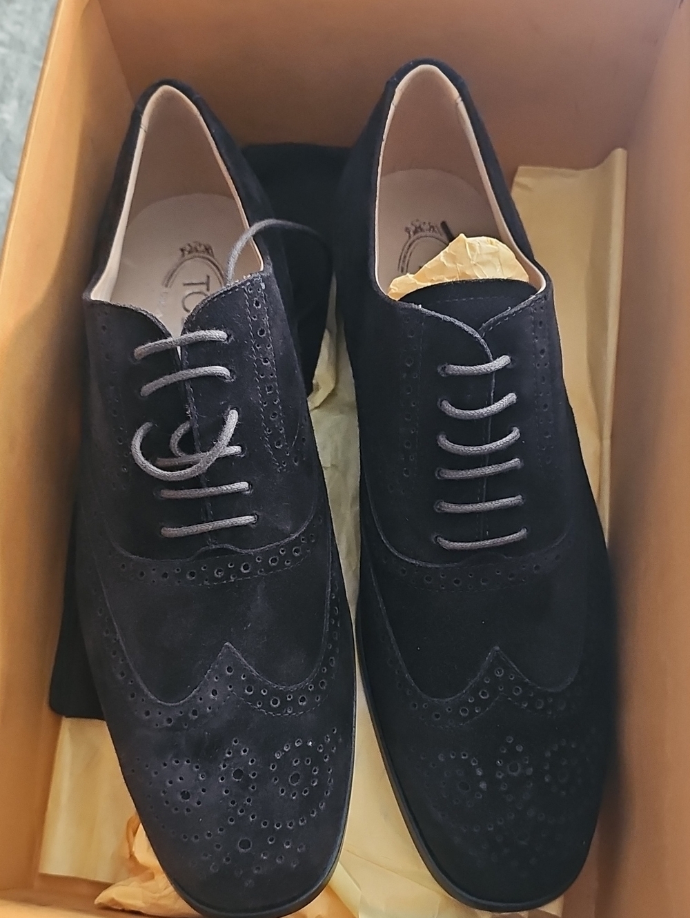 Tod's Black Suede Wingtip Derby Shoes UK Size 7